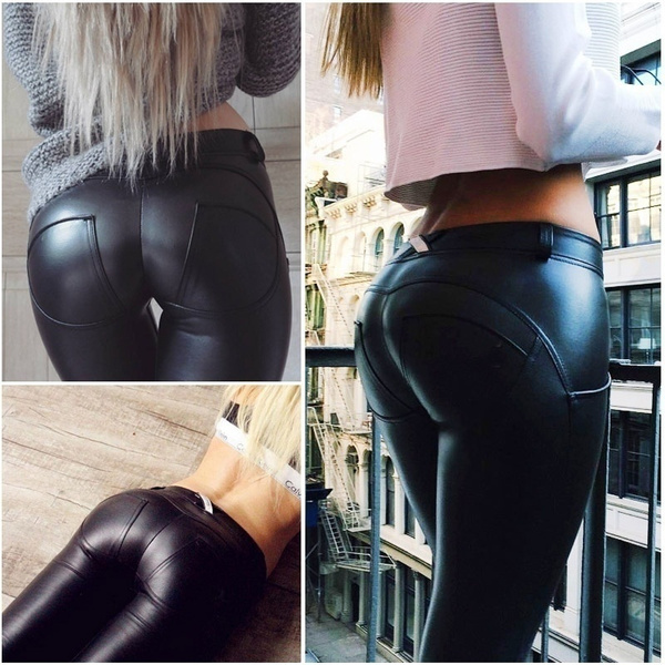 Perfect Ass In Tight Leggings